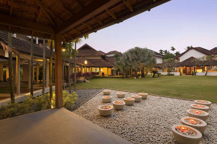 Charming Stays - Castle & Palace Staycation
