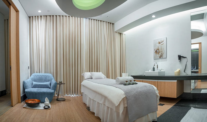 5-Star Spa Gift Box: Premium Massage & Luxurious Amenities at 30+ Iconic Spas |  at Wondergifts