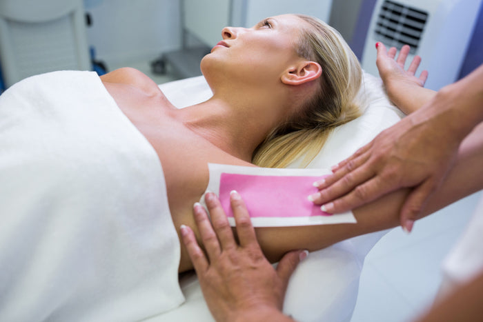 Smooth 30-Minute Body Wax Experience at The Qalm Spa & Salon - Indore Marriott Hotel