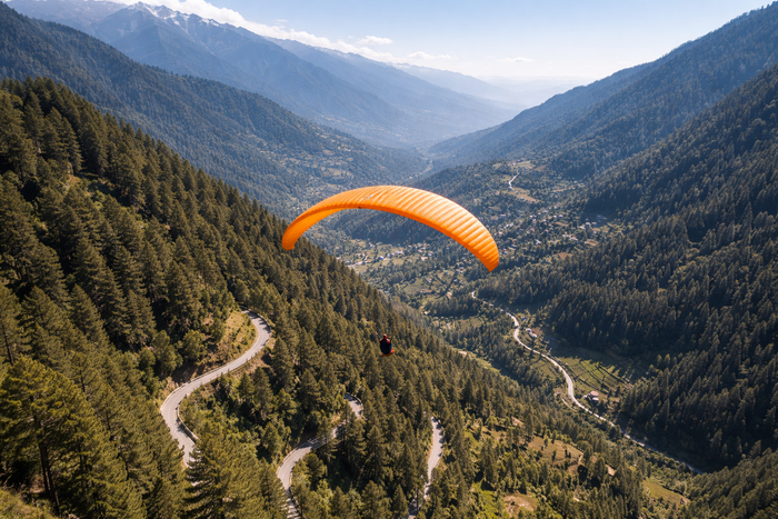 7830566830166-drone_aerial-rect