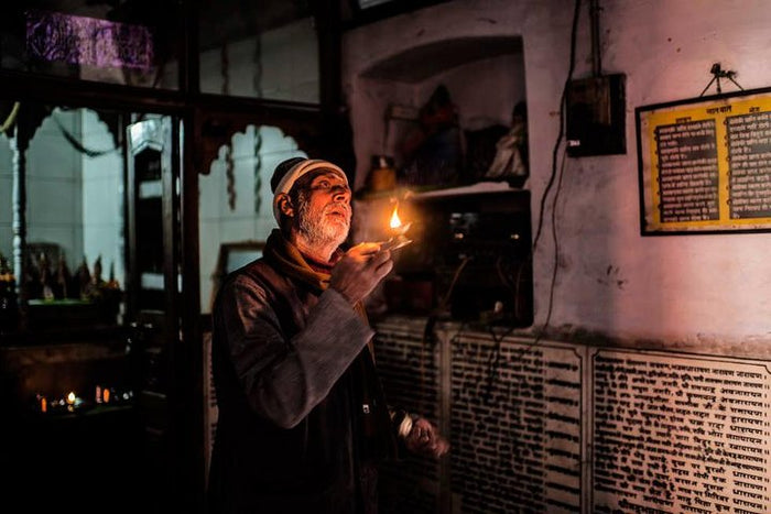Signature Visit to Death Hotel in Varanasi