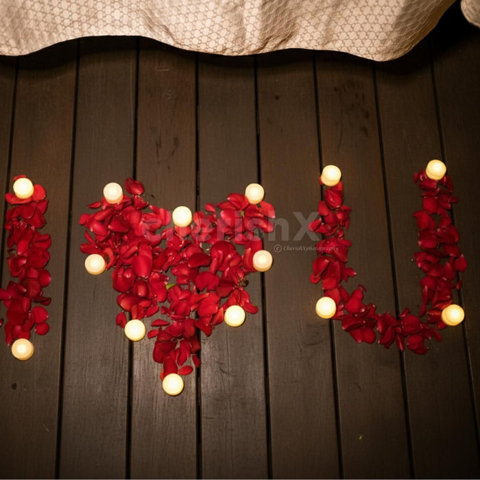 Romantic Poolside Dining at Expo Inn