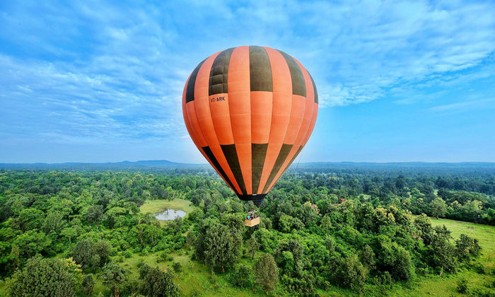 Hot Air Balloon Gift Box: Soaring Adventures Across India’s Stunning Landscapes at 6+ Locations