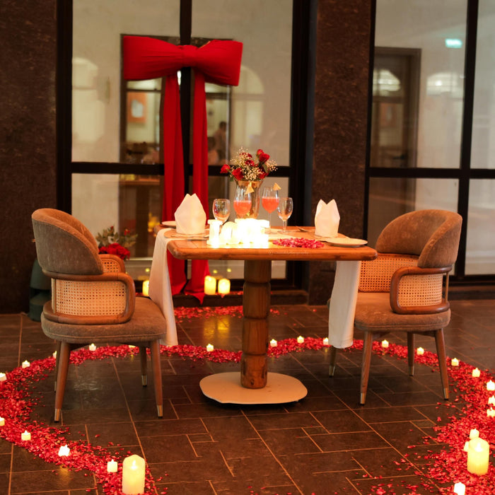 Private Courtyard Love Affair Dining by Holiday Inn