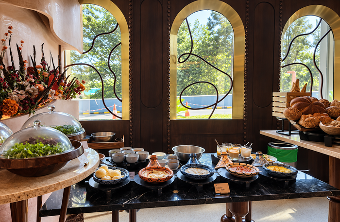 Cosy Box Gurugram - Premium 3-Course Dining Experience for Two with Global Flavours