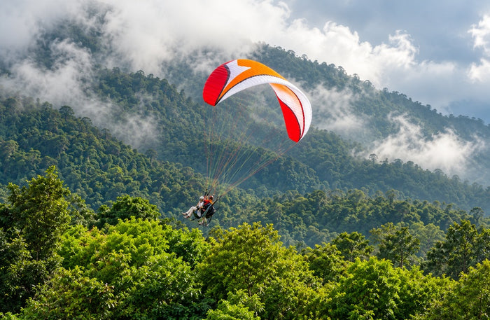 Paragliding Adventure Gift Box: Choose from 15+ Breathtaking Flying Experiences Across India