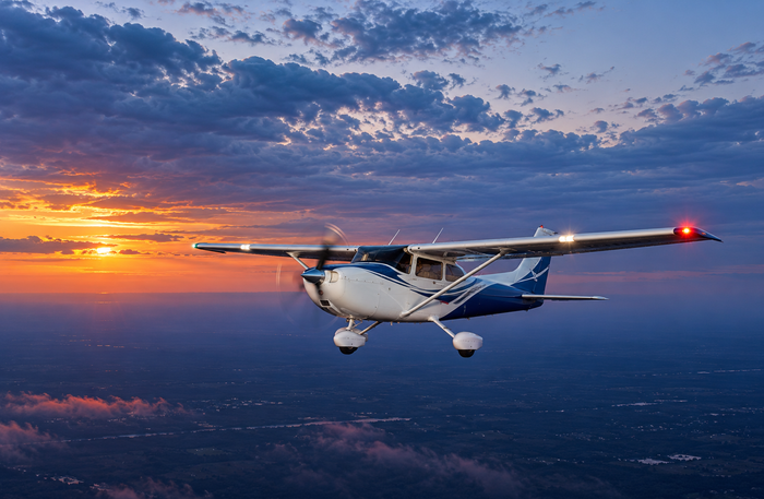 Thrilling Private Cessna Flight Experience over Mumbai