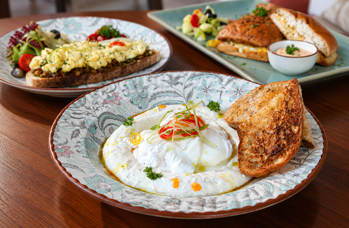 Lowkey Café Gurugram - Tempting Continental Dining Experience for Two