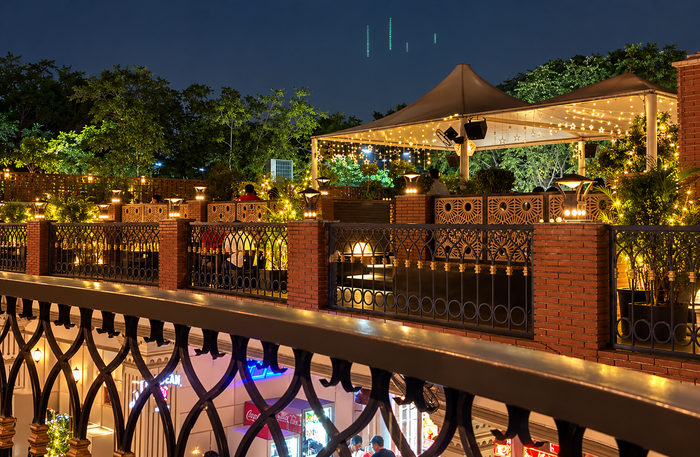 ReSet by Plan B Gurugram - Lively BYOB Dining Experience for Two