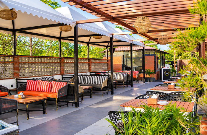ReSet by Plan B Gurugram - Lively BYOB Dining Experience for Two