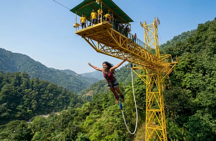 Rishikesh Thrill Combo: Bungee Jump, Giant Swing and SCAD Jump Adventure