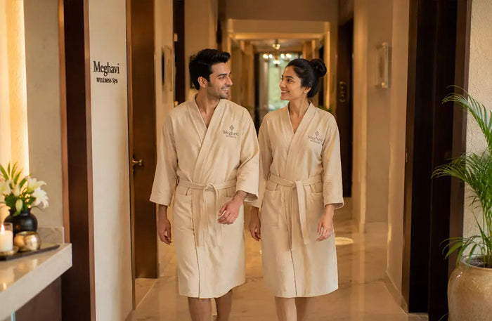 Soothing One-Hour Couple Swedish Massage at Meghavi Wellness Spa -  Radisson Blu Hotel - Delhi
