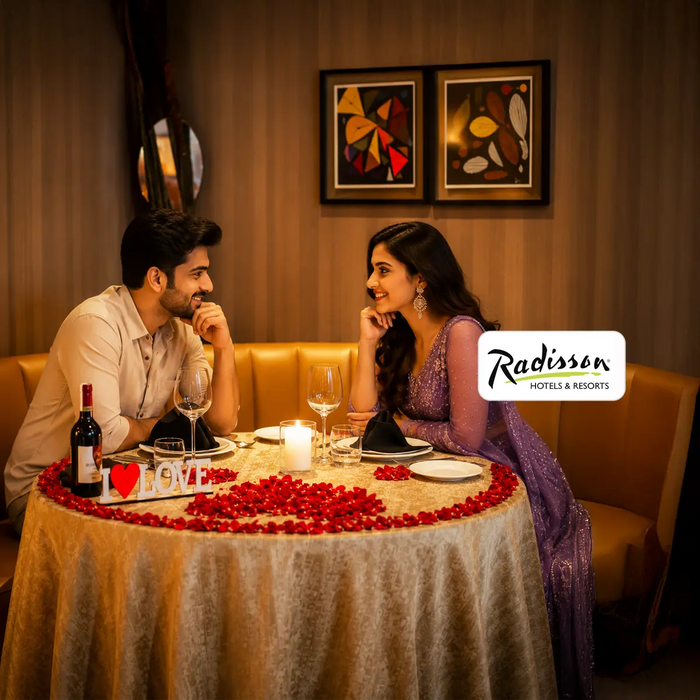 Luxury Romantic Dining Gift Box For Two - Choose from Leela, Hyatt, Radisson, Hilton & 400+ Signature Restaurants Across India