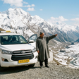 Private Full-Day AC Sedan Car Rental with Sightseeing in Srinagar