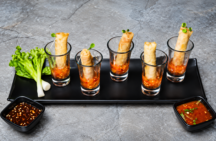 Vapour Bar Exchange Gurugram - Vibrant Dining & Bar Experience for Two