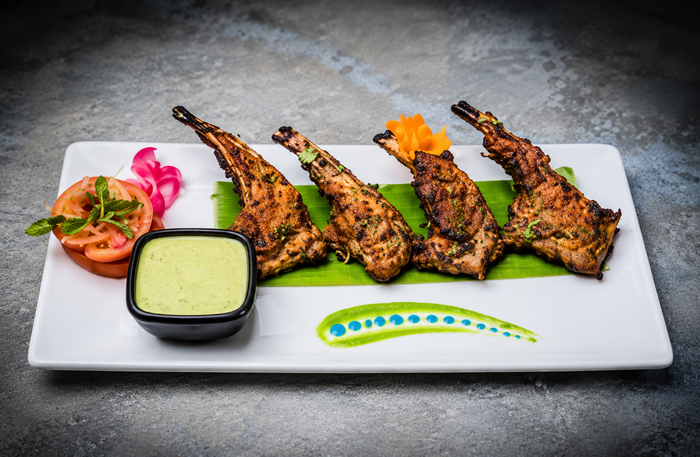 Vapour Bar Exchange Gurugram - Vibrant Dining & Bar Experience for Two