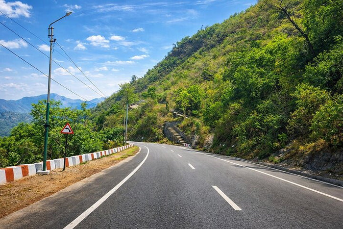 Road to Kunjapuri Temple