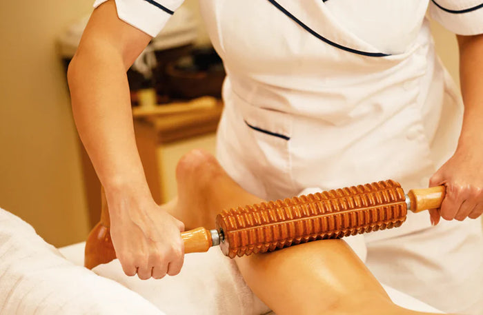 Relaxing Moments Gift Box - One-Hour Massage at One of 50 Top-Tier Spas |  at Wondergifts
