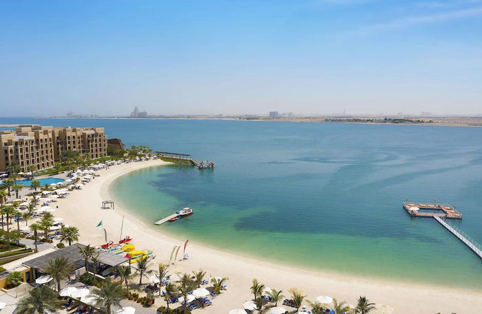 Beachfront Staycations Gift Box: Exquisite Stays by the Shore at 20+ Hotels |  at Wondergifts