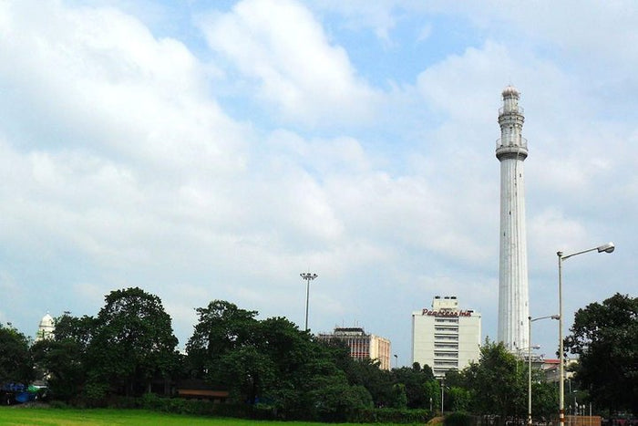 Timeless British Raj Walk in Kolkata