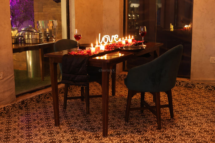 Cozy Candlelight Dining at Foresta Cafe
