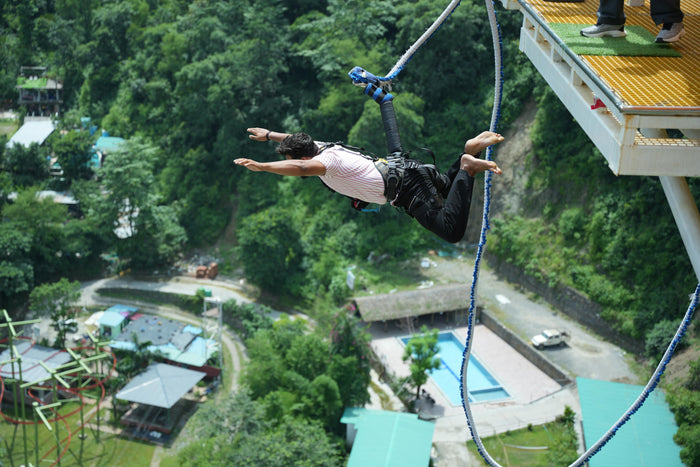 Bungee Jump Gift Box: Heart-Pounding Free-Fall Adventures Across 22 Locations in India
