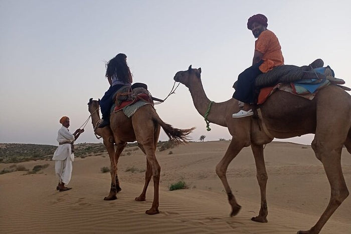 Desert Adventure Gift Box: Thrilling & Scenic Experiences Across Rajasthan’s Golden Sands