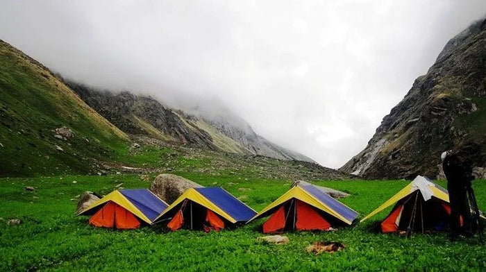 Romantic Mountain Top Hike and Camping Experience in Himachal for Couples