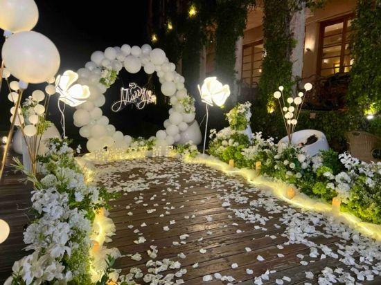 Luxury 5-Course Private Dining Proposal Experience for Two in Bengaluru