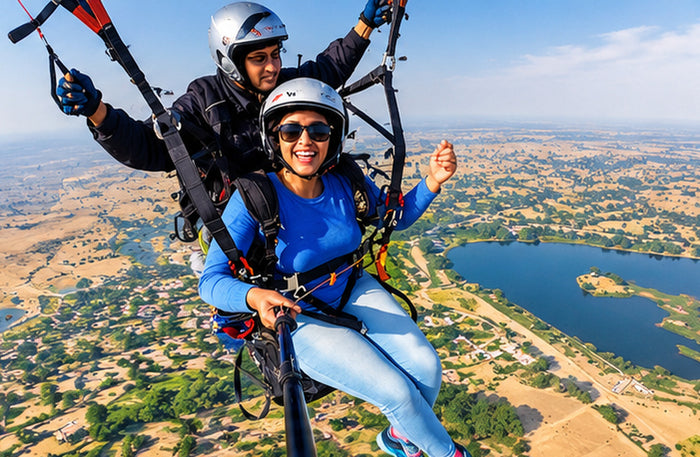 Scenic Tandem Paragliding Flight Above Jodhpur's Desert Landscapes
