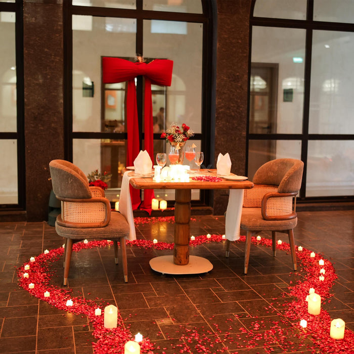 Private Courtyard Love Affair Dining by Holiday Inn
