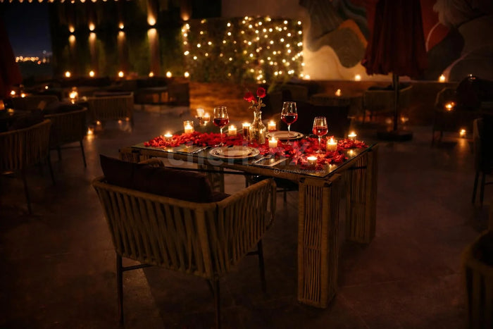 Roof Top Dinner Gift Box: Romantic Dining Experiences for Two at 60+ Premium Venues