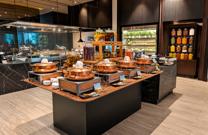Premium Lunch or Dinner Buffet for Two at Neo Kitchen Hilton Bengaluru