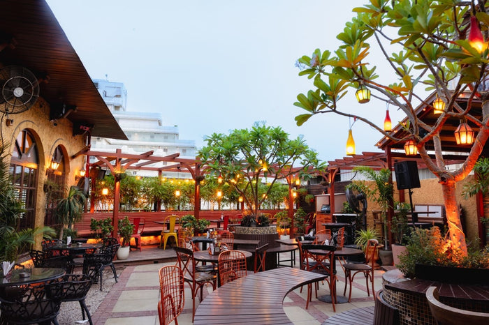 Brewocrat - Brewery Skybar & Kitchen