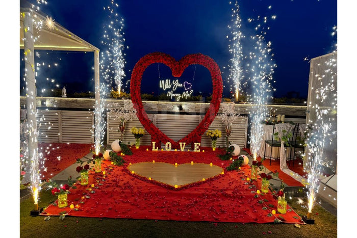 Romantic Marry Me Proposal Theme Setup