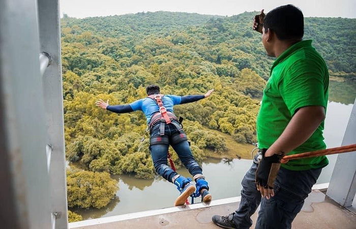 Valley Rope Jump in Rishikesh by Jumpin Heights