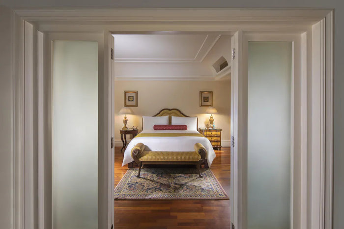 Golf & Stay: Overnight Premium Country Club Experience