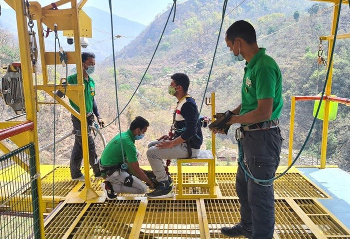 Valley Rope Jump in Rishikesh by Jumpin Heights