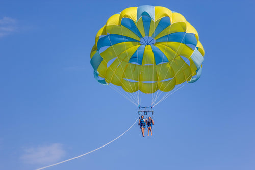 Parasailing in Khuri